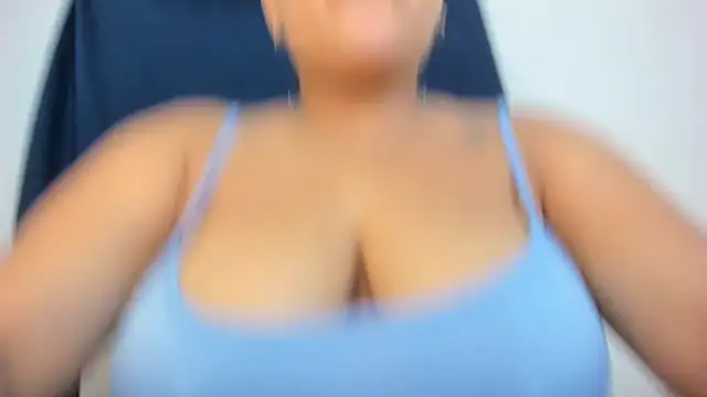 Snapshot of Charlotte-Chanell chatting on October 24, 2025, 1:48 am Charlotte-Chanell online show from October 24, 2025, 1:48 am