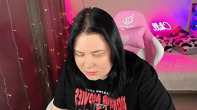 Akemi BBW online show from November 2, 2025, 4:45 pm