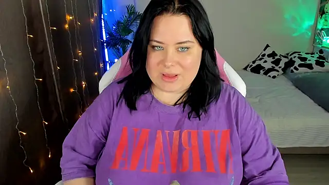 Akemi BBW online show from October 29, 2025, 5:56 pm