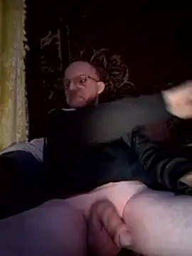 oksana722 online show from December 21, 2025, 7:48 pm