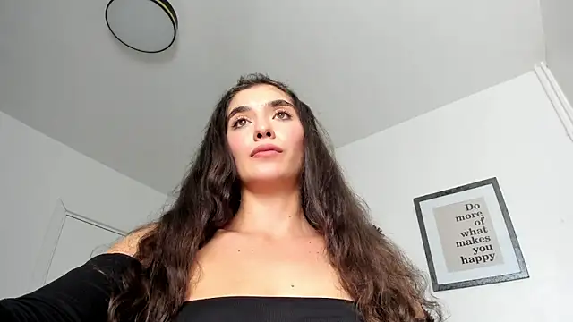 PortraitMarie online show from February 2, 2025, 4:22 pm