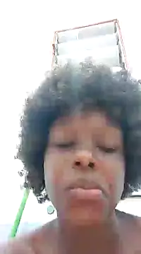 Snapshot of bebygirl143s chatting on December 27, 2024, 4:21 pm bebygirl143s online show from December 27, 2024, 4:21 pm