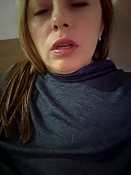 Snapshot of seherlatin chatting on June 14, 2026, 2:24 am seherlatin online show from June 14, 2026, 2:24 am