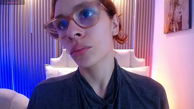 Katy Van online show from March 16, 2026, 8:44 pm