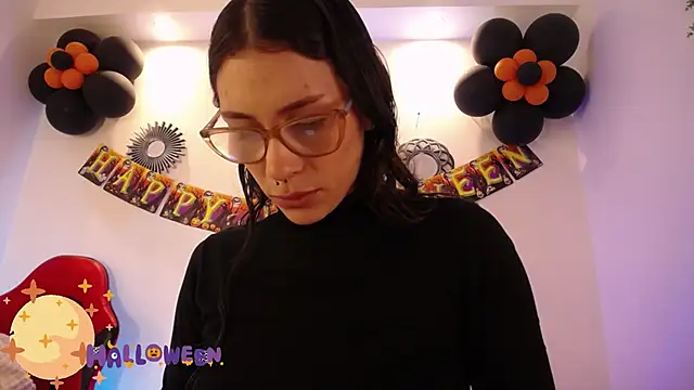 Katy Van online show from October 26, 2025, 8:31 pm