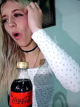 eva-2023 online show from March 14, 2025, 1:48 am