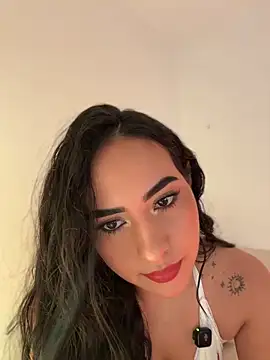 anniesweet02 online show from June 20, 2026, 8:47 pm