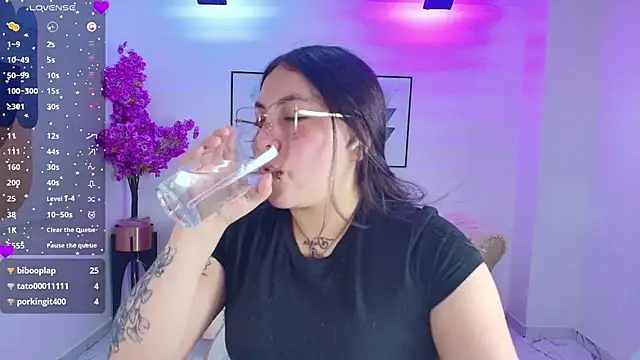 Isa reel online show from March 23, 2026, 7:58 pm