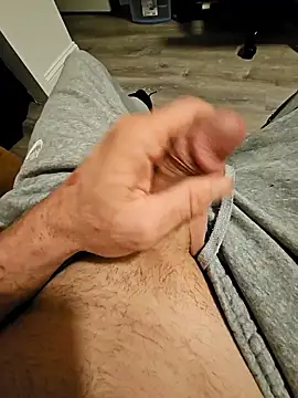 Snapshot of Cemg chatting on January 14, 2026, 2:48 am Cemg online show from January 14, 2026, 2:48 am