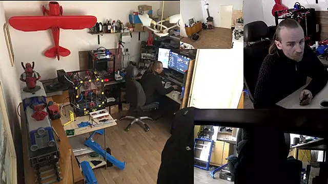 Happy Michal online show from November 30, 2025, 9:10 am