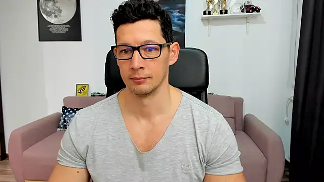 BrutusK08 online show from January 15, 2026, 8:07 am