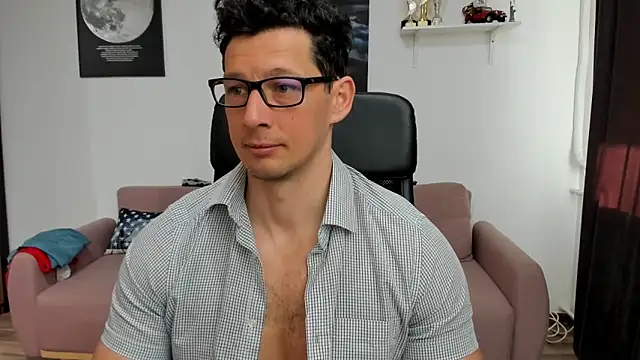 BrutusK08 online show from March 7, 2025, 7:52 am