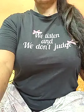 CUTE SOPHIA- online show from April 14, 2026, 1:10 am