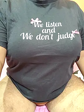 CUTE SOPHIA- online show from September 21, 2025, 10:04 pm