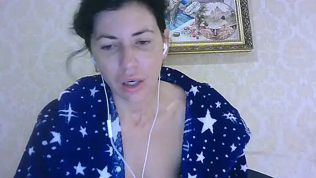Snapshot of StunnigArt chatting on June 30, 2026, 1:16 am StunnigArt online show from June 30, 2026, 1:16 am