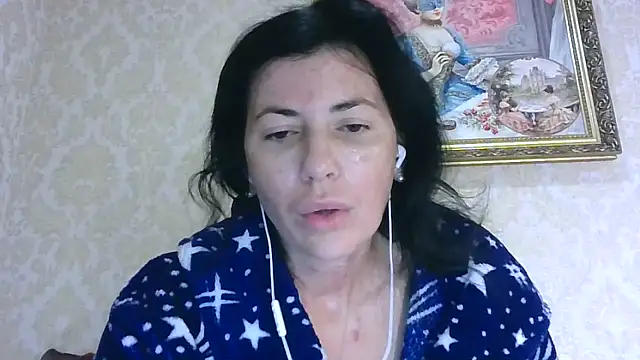 Snapshot of StunnigArt chatting on June 22, 2026, 1:11 am StunnigArt online show from June 22, 2026, 1:11 am