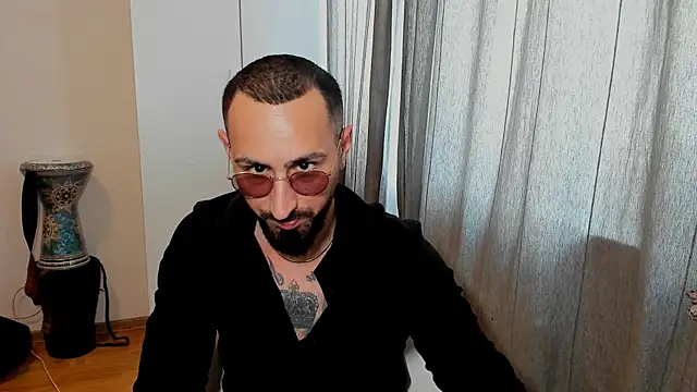 Baddfuckerr online show from January 20, 2025, 8:52 am