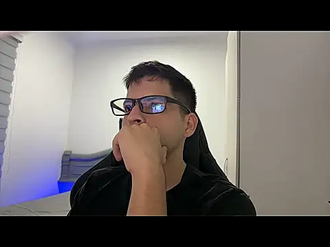 lordbeja online show from April 5, 2026, 2:51 am