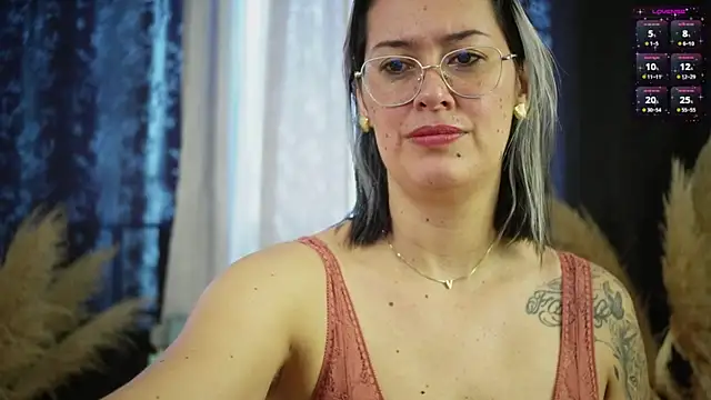 isaibanez online show from November 26, 2025, 3:12 pm