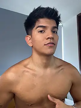 santiago 01 online show from April 22, 2026, 7:42 pm