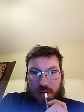 Snapshot of Klinsch chatting on February 2, 2026, 7:24 pm Klinsch online show from February 2, 2026, 7:24 pm