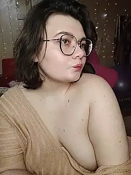 DenisHailey online show from April 9, 2026, 6:25 pm