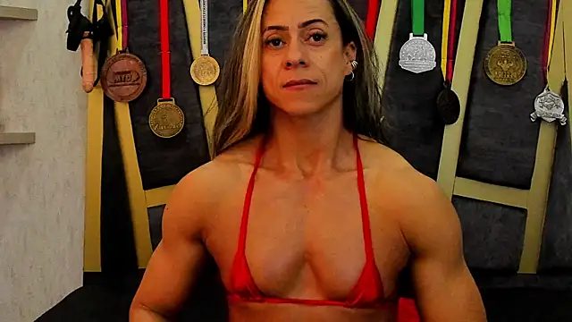 Snapshot of Khloe_Rossich chatting on May 12, 2026, 6:47 pm Khloe Rossich online show from May 12, 2026, 6:47 pm