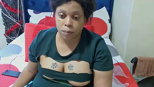 THESHORTQUEEN online show from January 8, 2026, 10:10 am