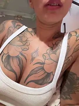 Nadiasexy online show from July 18, 2026, 9:34 pm