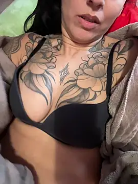 Nadiasexy online show from March 7, 2026, 3:50 pm