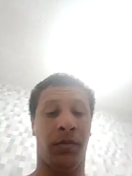 Nicolaskribeiro online show from September 15, 2025, 11:21 am