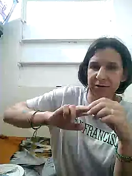 Cameron puppy online show from April 3, 2026, 12:17 am