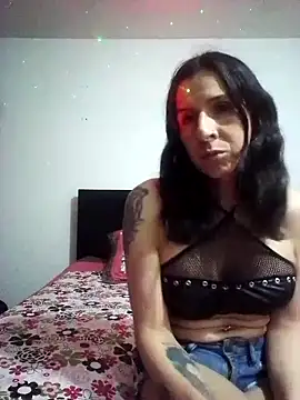 Cameron puppy online show from October 28, 2025, 6:01 am