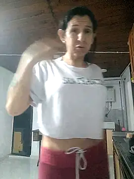 Cameron puppy online show from January 5, 2026, 7:50 pm