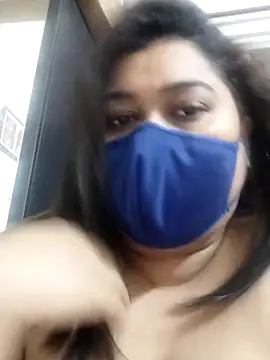 indianlisa5 online show from May 7, 2026, 8:23 pm