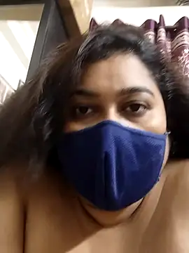 indianlisa5 online show from June 4, 2026, 7:29 pm