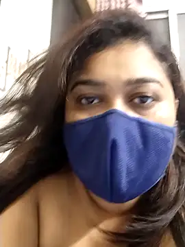 indianlisa5 online show from May 21, 2026, 6:05 pm