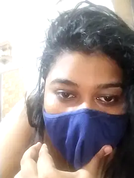 indianlisa5 online show from September 12, 2025, 10:42 pm