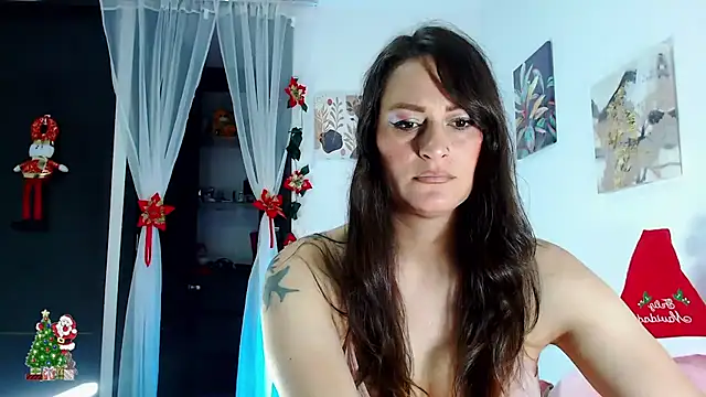 JadeHiilton online show from December 26, 2024, 7:49 pm