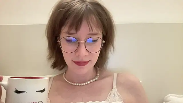ms christiana online show from May 20, 2026, 7:00 pm
