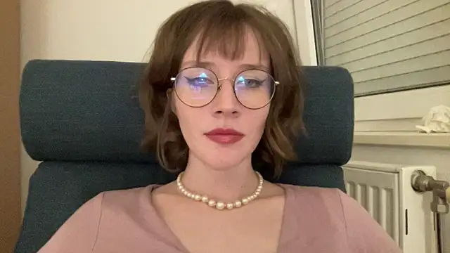 ms christiana online show from May 8, 2026, 9:29 pm