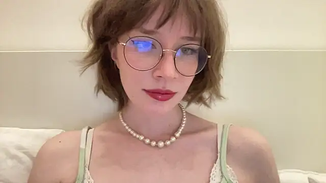 ms christiana online show from May 19, 2026, 9:00 pm