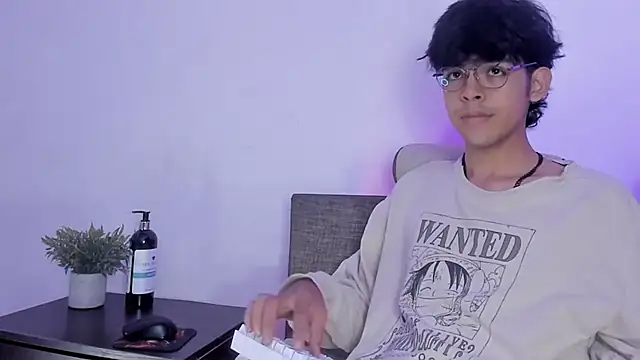 Alan26  online show from March 10, 2025, 8:45 pm