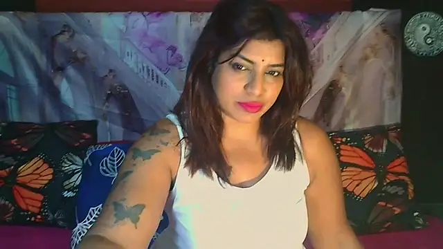 RoyalIndianCreamPuff online show from July 19, 2026, 6:48 pm