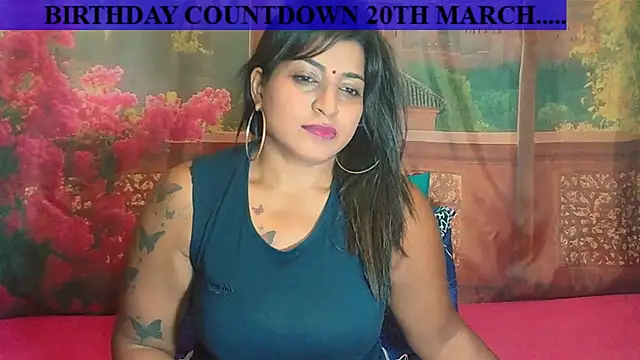 Snapshot of RoyalIndianCreamPuff chatting on March 15, 2026, 6:59 pm RoyalIndianCreamPuff online show from March 15, 2026, 6:59 pm