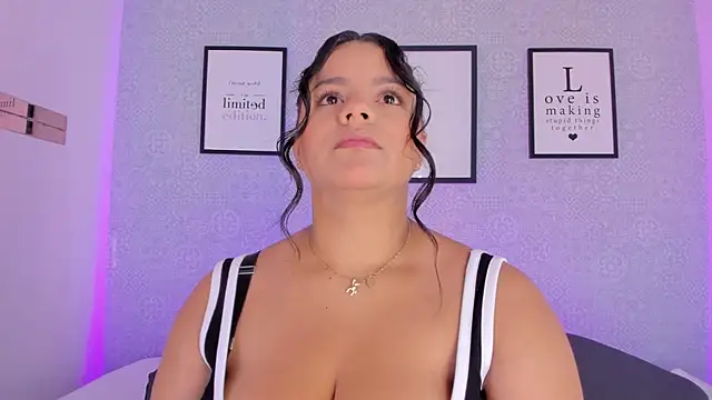 Natasha harper online show from November 22, 2025, 11:42 am