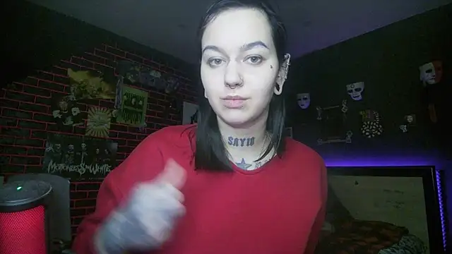 MoorderxDoll online show from February 22, 2026, 8:43 pm