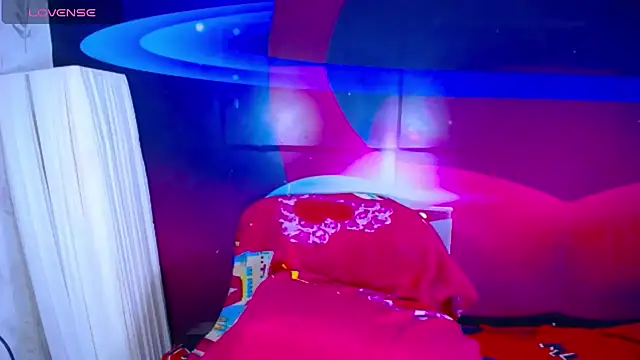 Cristalxxts online show from February 21, 2026, 6:54 pm