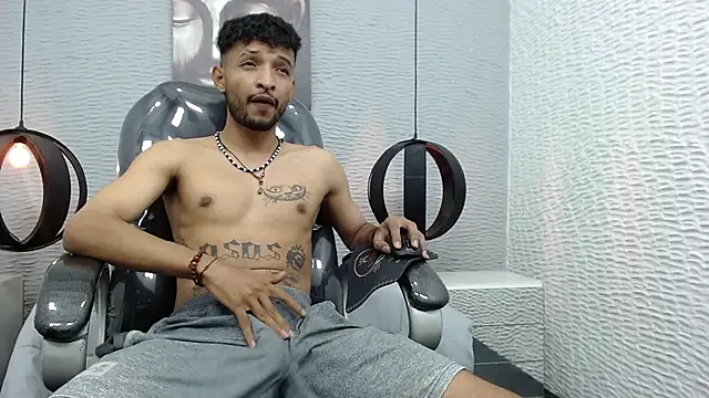 apolo 98 online show from December 24, 2024, 12:44 pm