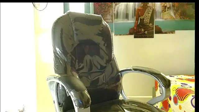 apolo 98 online show from December 18, 2024, 3:44 pm